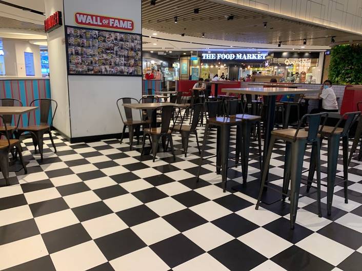 Fatburger & Buffalo’s at Century Square