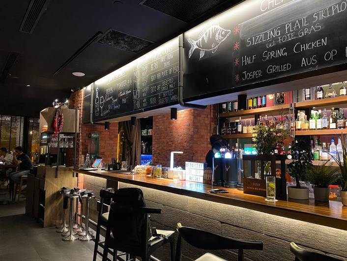 The Winery Tapas | Bar at Chijmes