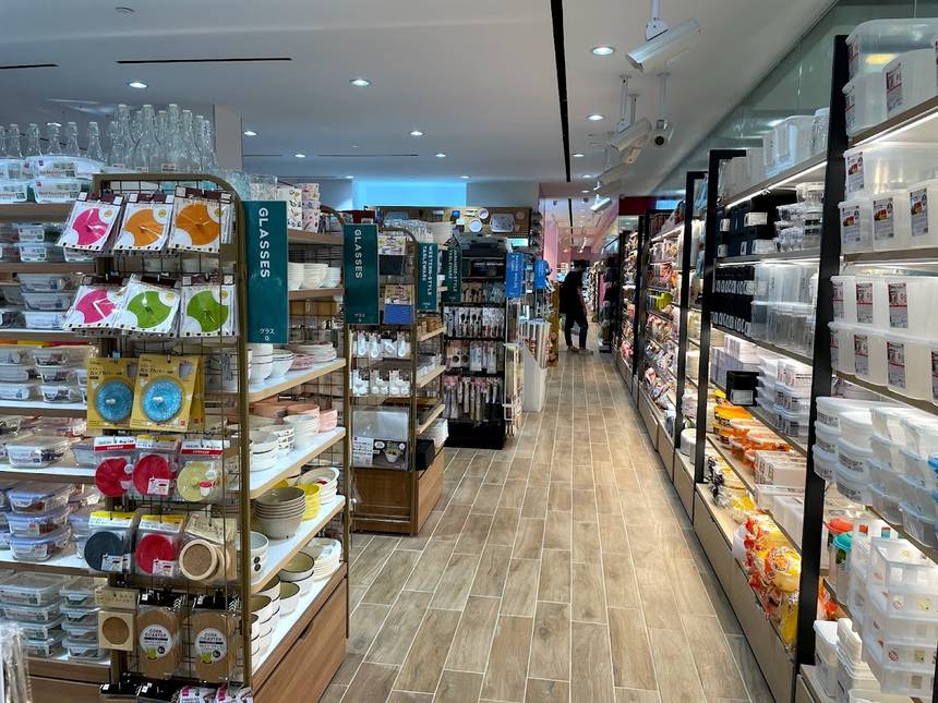 DAISO Japan x THREEPPY at Clarke Quay Central