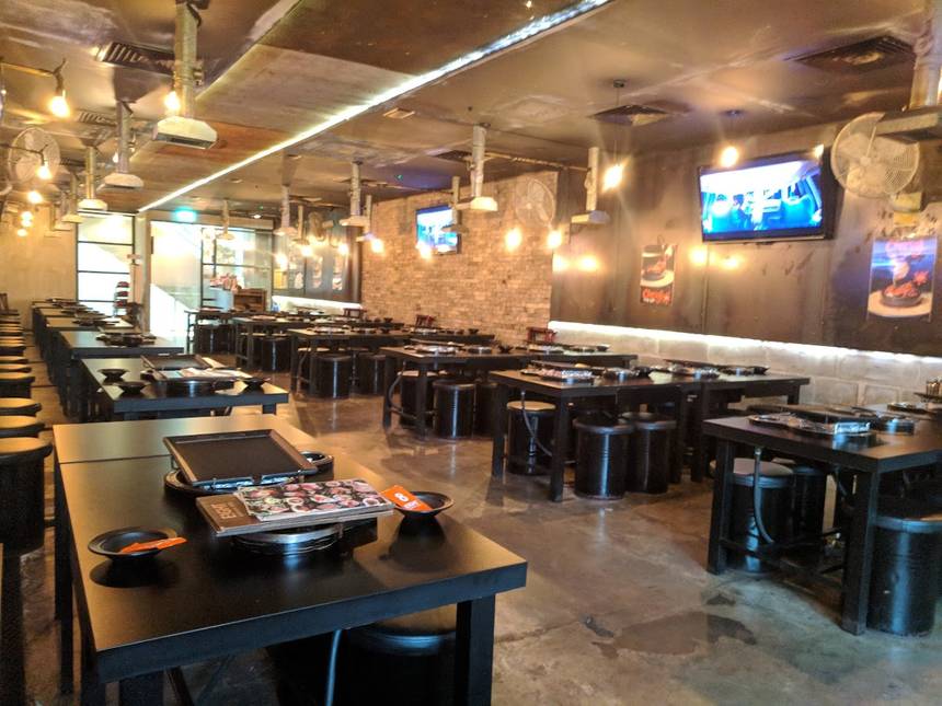 8 Korean BBQ at Clarke Quay Central