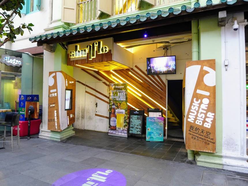 Shuffle Bistro Bar at Clarke Quay