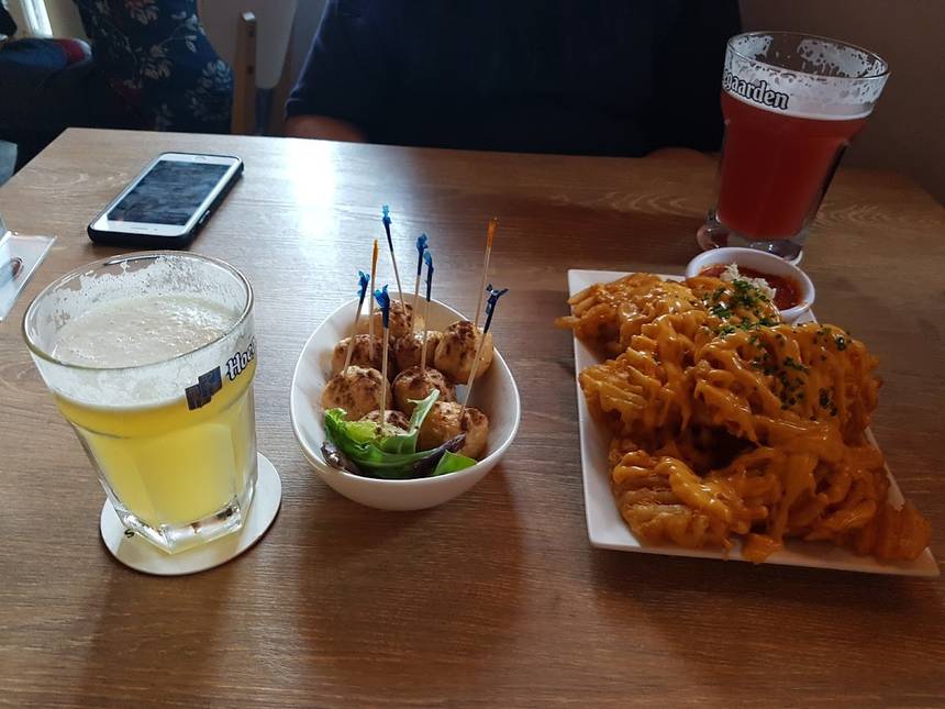 Shuffle Bistro Bar at Clarke Quay