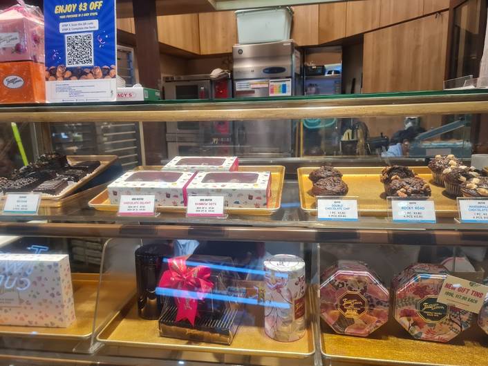 Famous Amos at Compass One