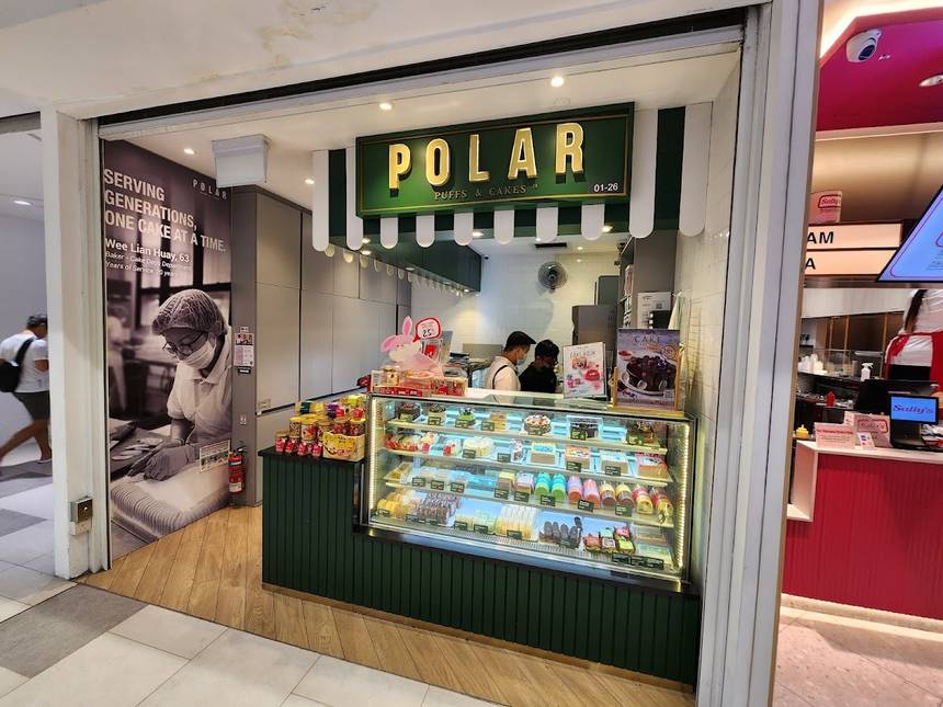Polar Puffs & Cakes at Compass One