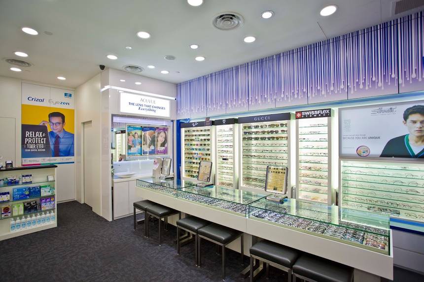 W OPTICS at Compass One