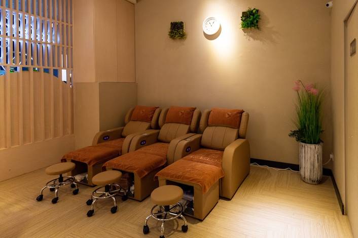 HealSpa at Funan Mall