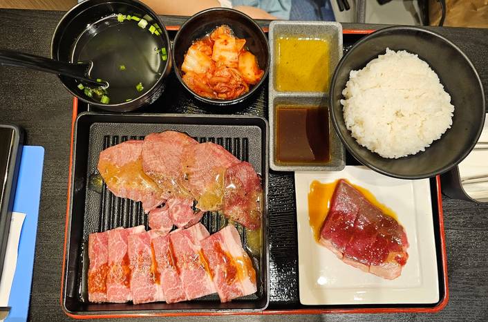 Yakiniku Shokudo at Funan Mall