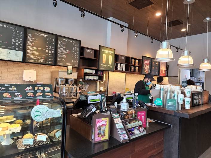 Starbucks at HillV2