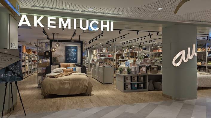 AU by AKEMIUchi at i12 Katong