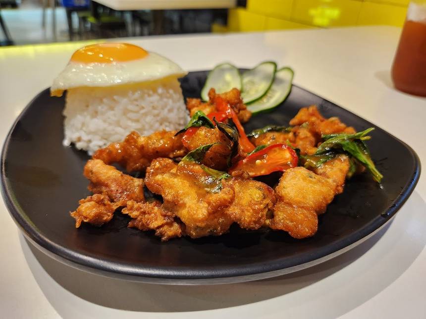 Yum Yum Thai at i12 Katong