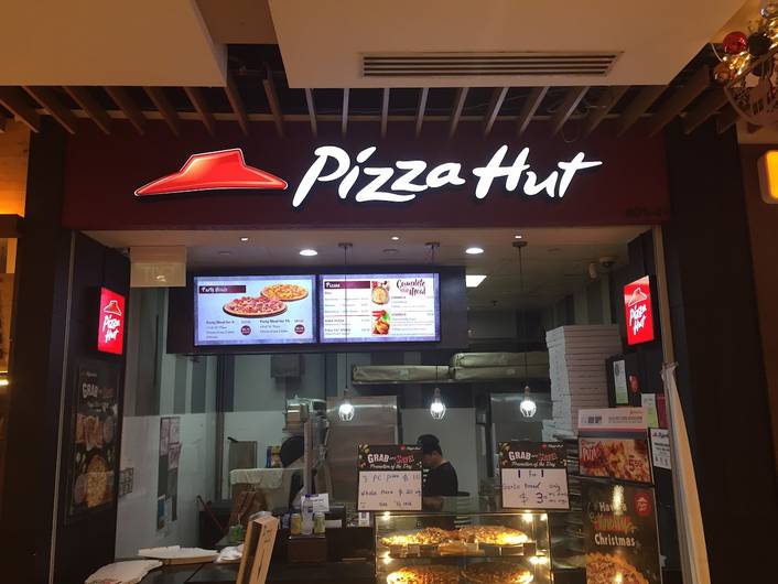 Pizza Hut Express at IMM