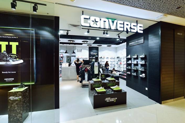 Converse at ION Orchard