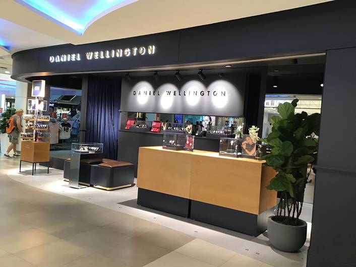 Daniel Wellington at ION Orchard