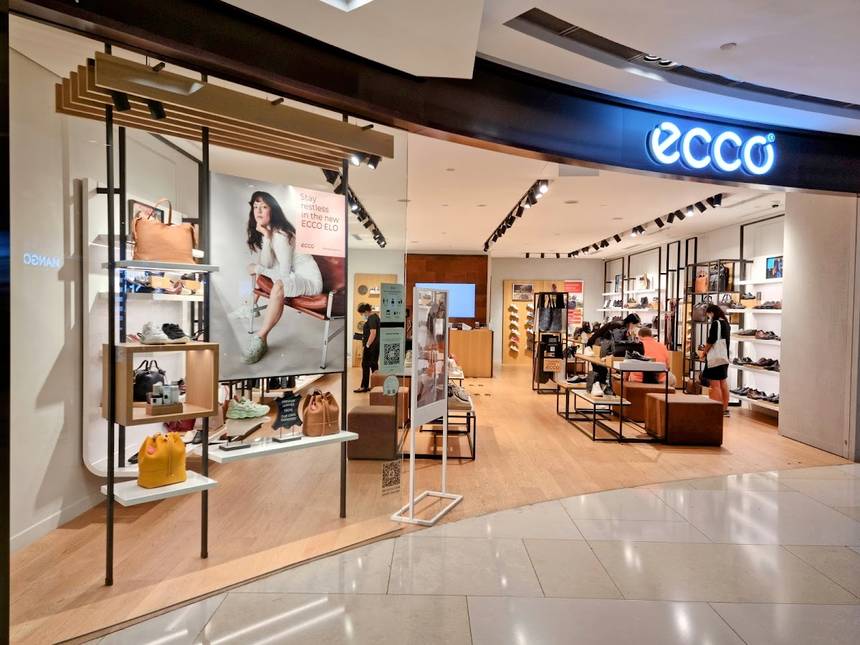 Ecco at ION Orchard