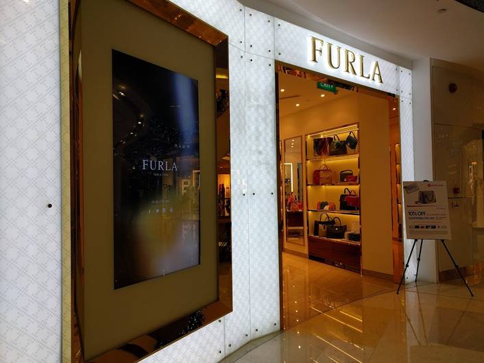 Furla at ION Orchard