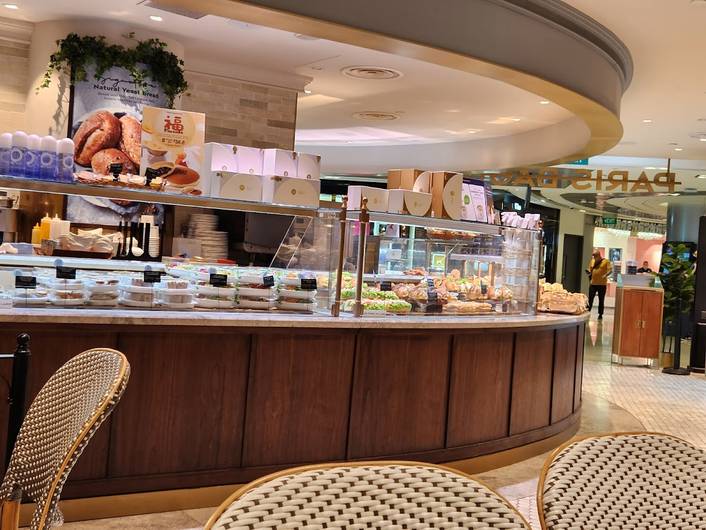 Paris Baguette at ION Orchard