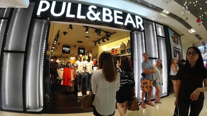 Pull&Bearfash at ION Orchard