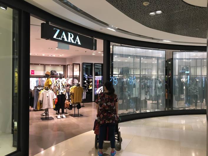 Zara at ION Orchard