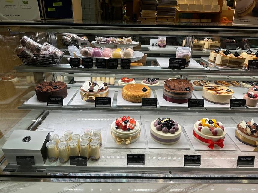 Paris Baguette at Jem