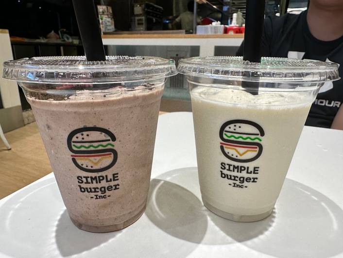 SIMPLEburger Inc at Jem