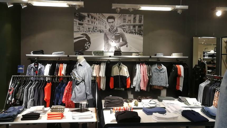 G-Star Raw at Jewel Changi Airport