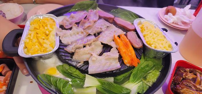 Siam Square Mookata at Jubilee Square