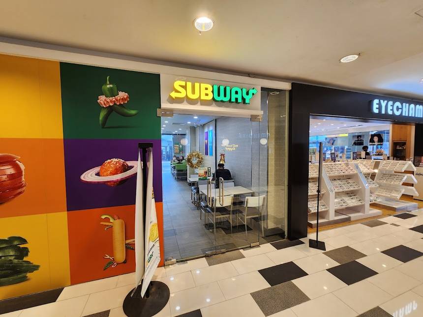 Subway at Jubilee Square