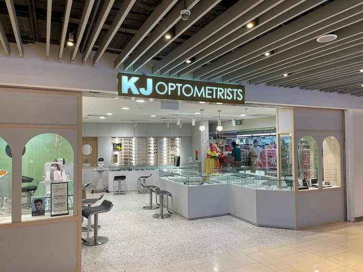 KJ Optometrists at Junction 10