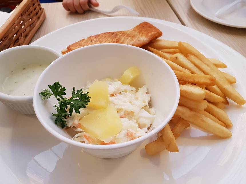 Swensen's at Junction 8