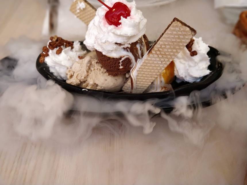 Swensen's at Junction 8