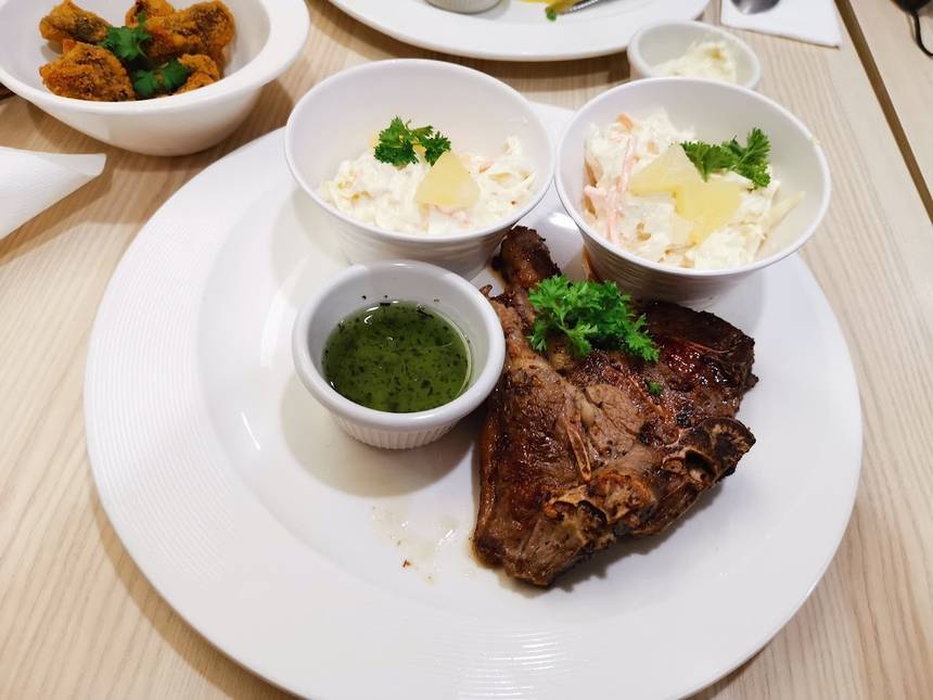 Swensen's at Junction 8