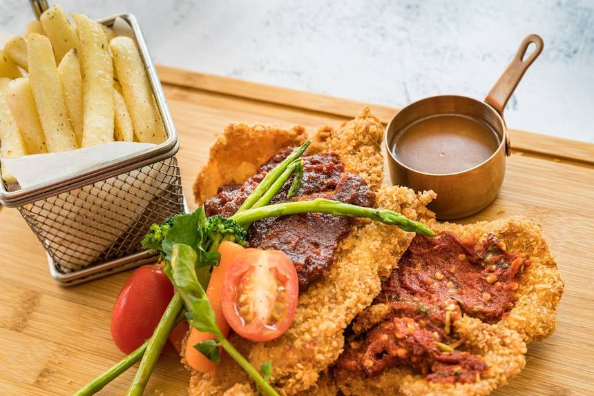 Craze Kitchen at Junction 9