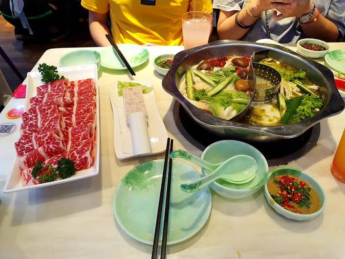 Shi Li Fang Hotpot at Junction 9