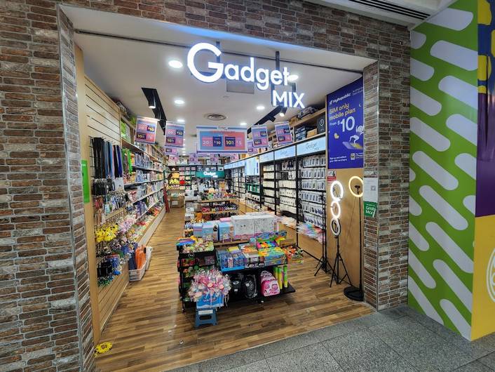 Gadget MIX at Jurong Point