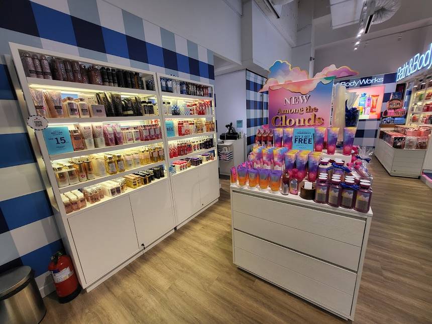 Bath & Body Works at Mandarin Gallery