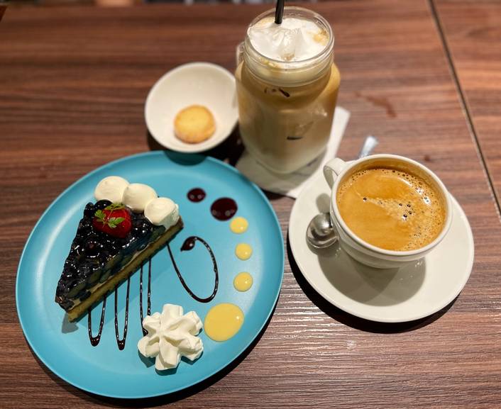 Café Ma Maison at Mandarin Gallery