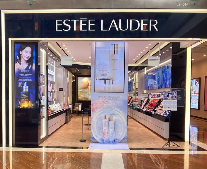 Estée Lauder at Shoppes at Marina Bay Sands