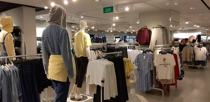 H&M at NEX