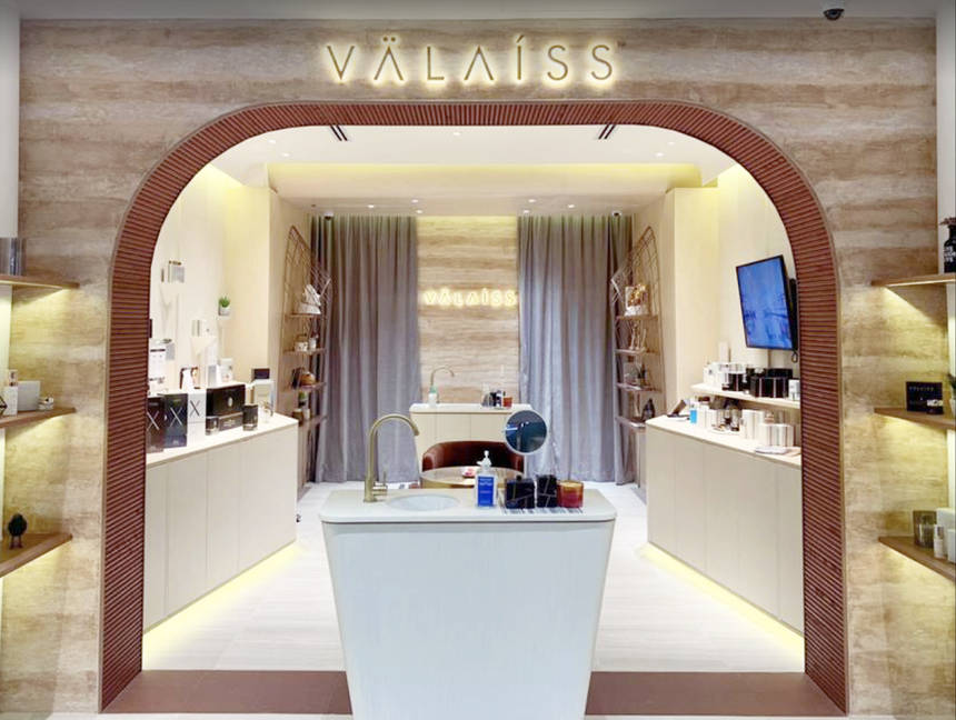 Valaiss at NEX