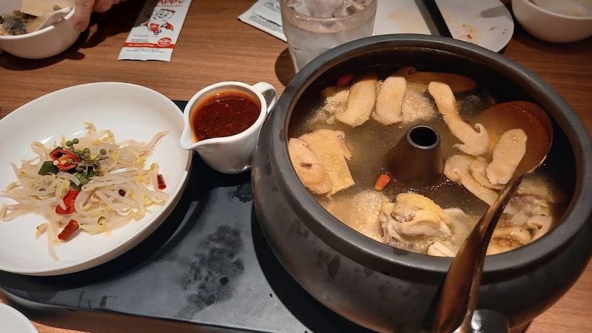 Yun Nans 云海肴 at NEX