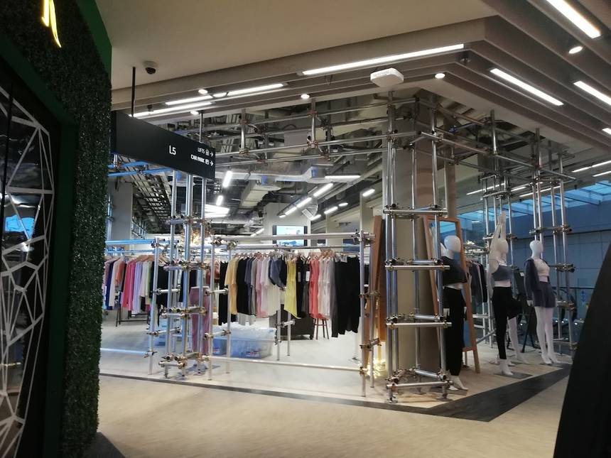 Mulawear at Orchard Central