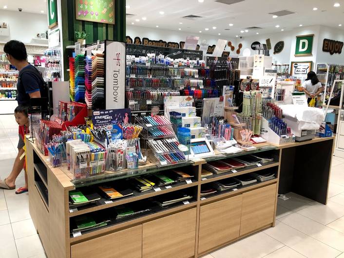 TOKYU HANDS at Orchard Central