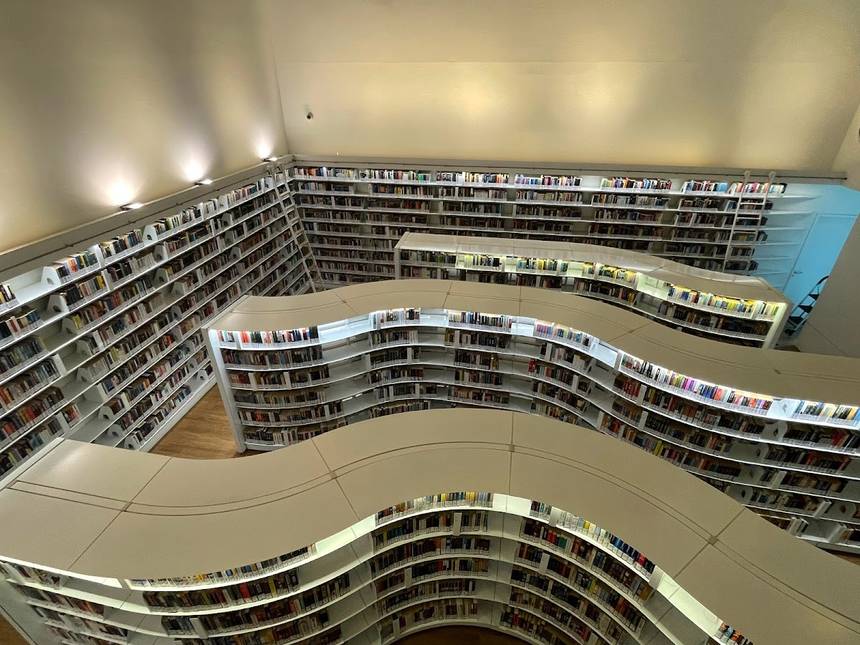 library@orchard at Orchard Gateway