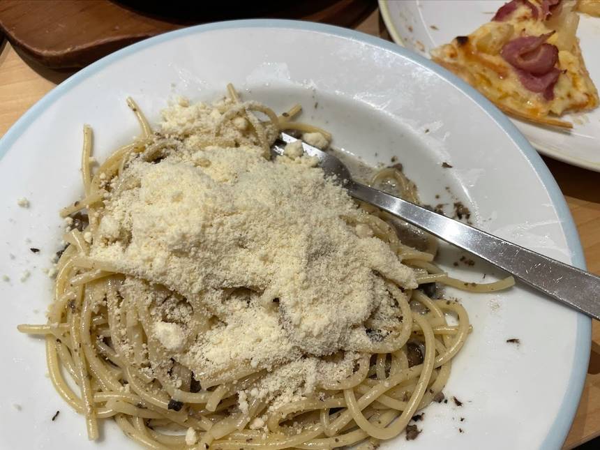Saizeriya at Orchard Gateway