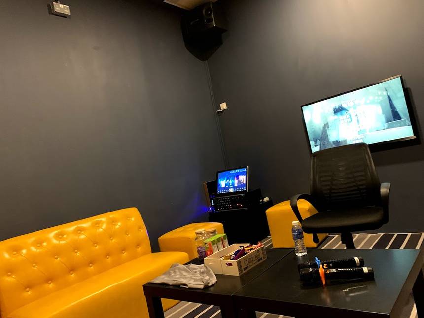 VR Wan+ at Orchard Gateway