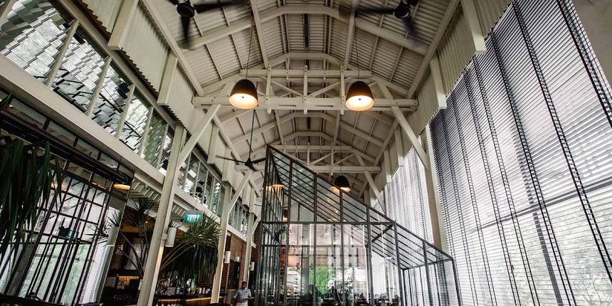 PS.Cafe at Palais Renaissance