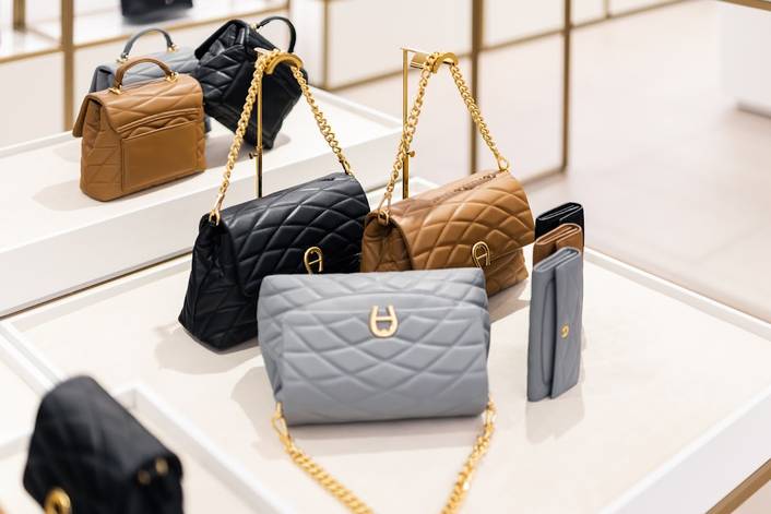 Aigner at Paragon