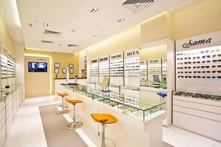 Eye Couture by Philip D Izaac at Paragon