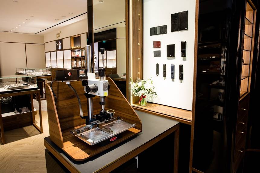 Montblanc at Paragon