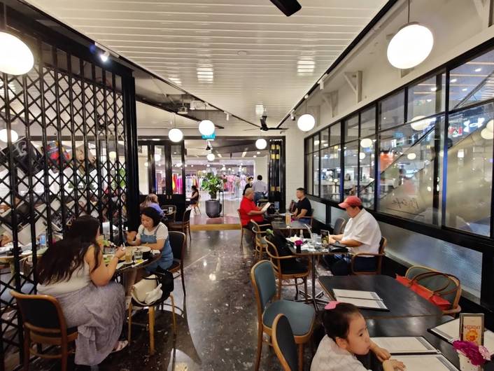 PS.Cafe at Paragon